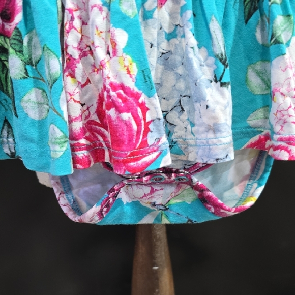 POSH PEANUT Floral Baby Romper with Ruffle Hem. Gently Worn . 0-3 Months - Picture 4 of 7